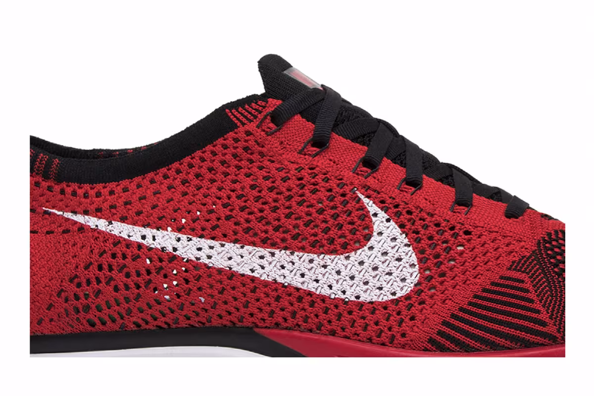 Nike Flyknit Racer University Red, view 3