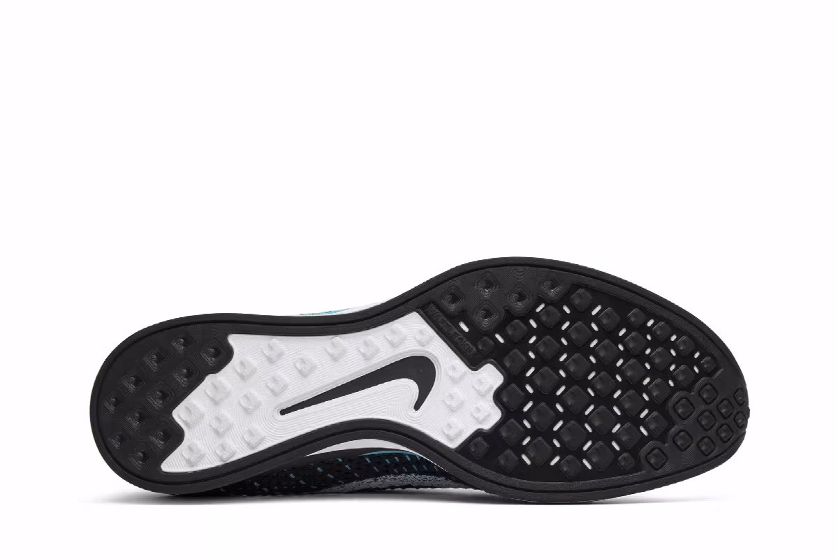 Nike Flyknit Racer Chlorine Blue, view 5