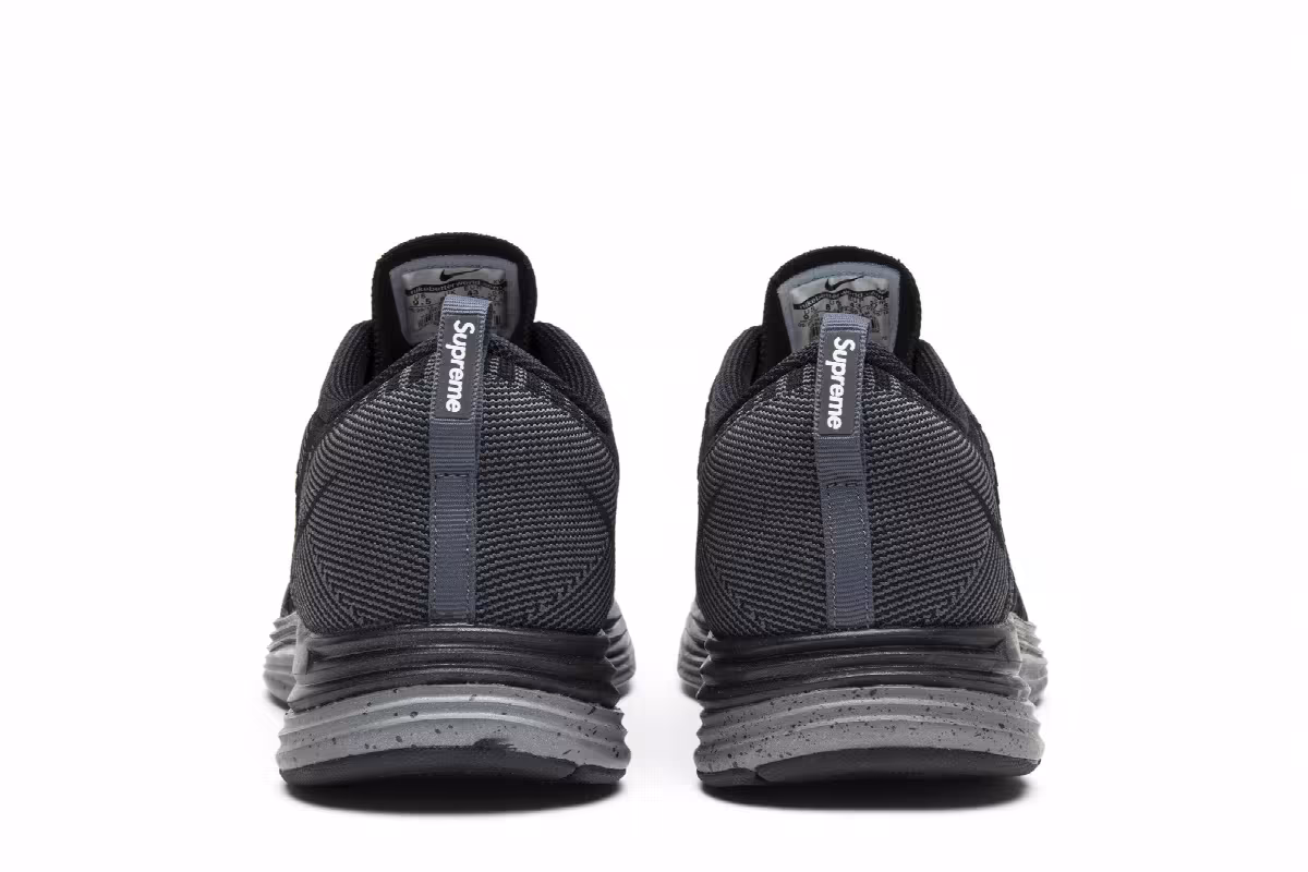 Supreme x Nike Flyknit Lunar1+ Black, view 7