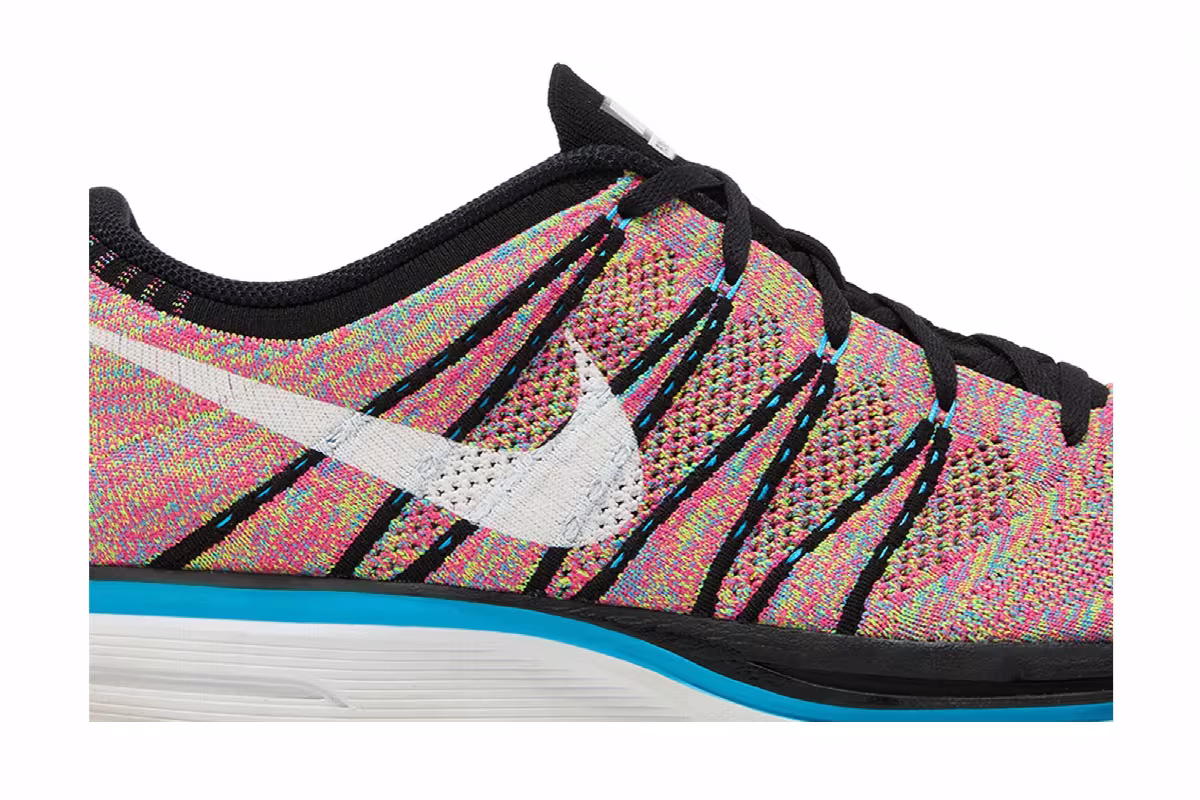 Nike Flyknit Trainer+ Multicolor, view 3