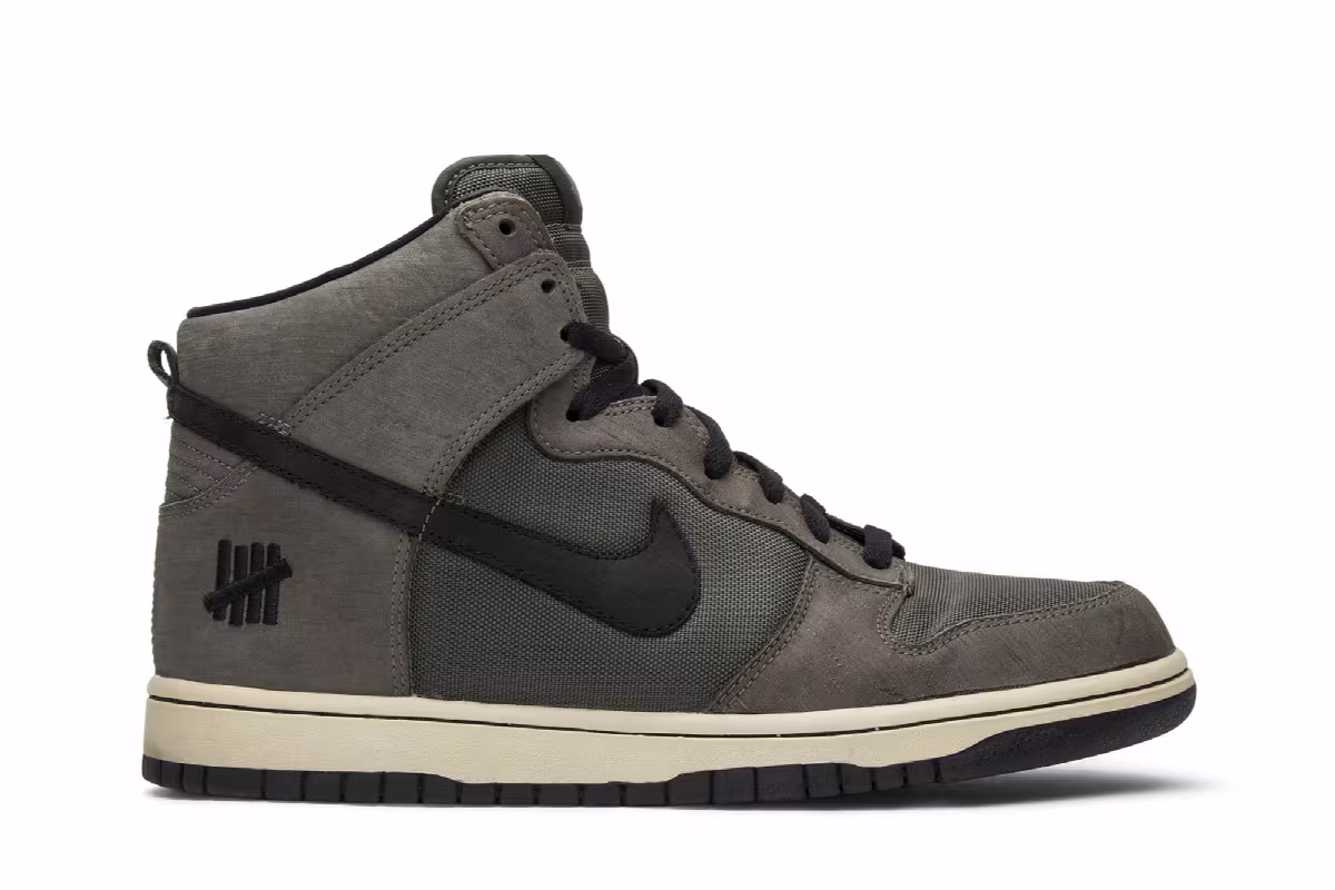 Undefeated x Nike Dunk High Premium SP undefeated, view 2
