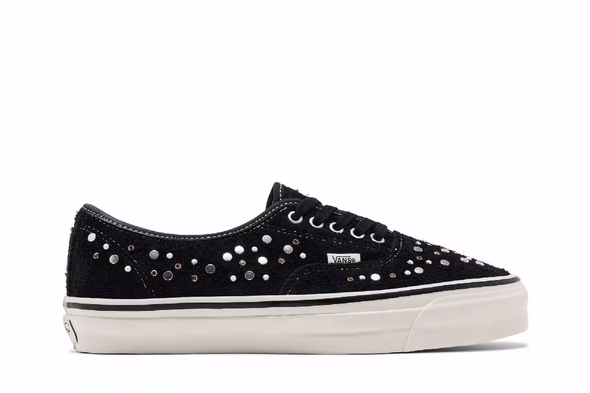 Vans Authentic Premium Studded Black White, view 2