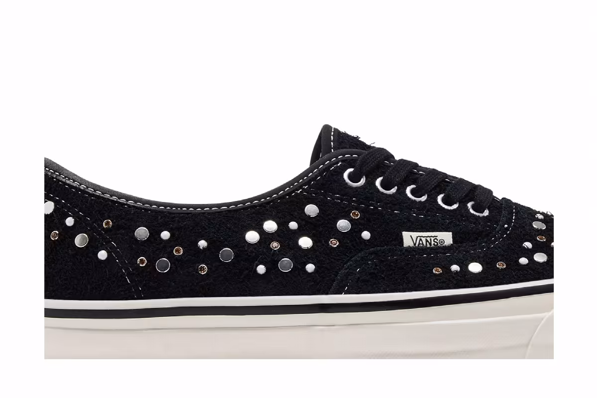 Vans Authentic Premium Studded Black White, view 3