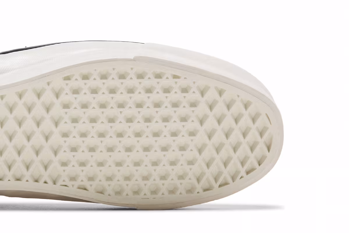 Vans Authentic Premium Studded Black White, view 6