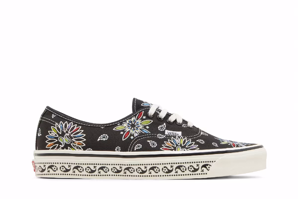 Vans Authentic 44 DX Paisley - Black, view 2