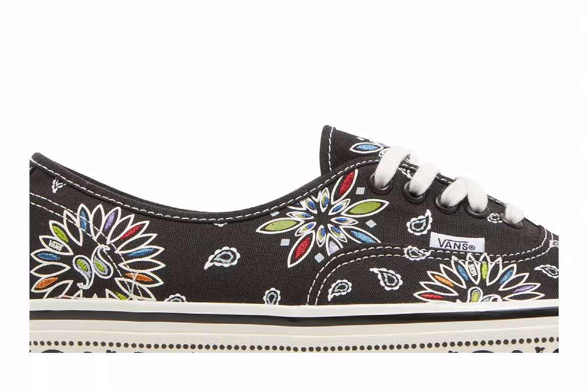 Vans Authentic 44 DX Paisley - Black, view 3