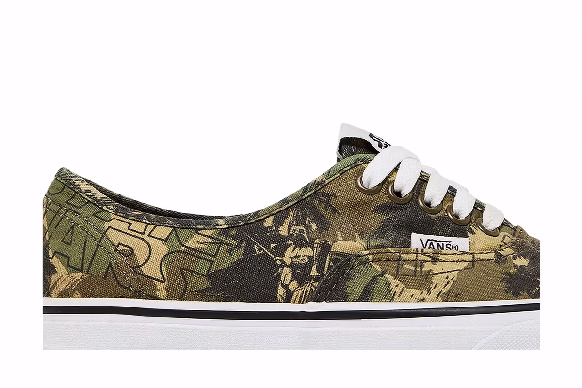 Vans Classic Authentic Star Wars Boba Fett Camo, view 3