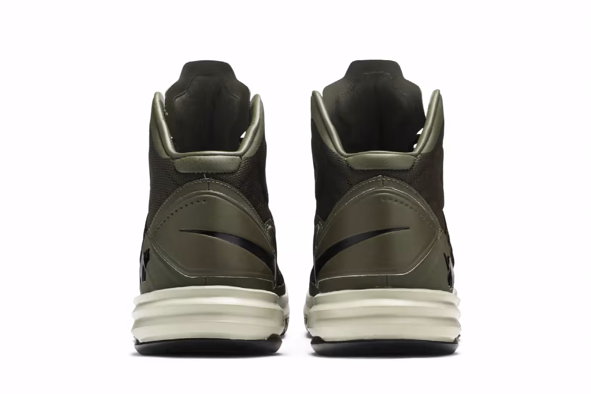 Undefeated x Nike Hyperdunk SP Olive, view 7
