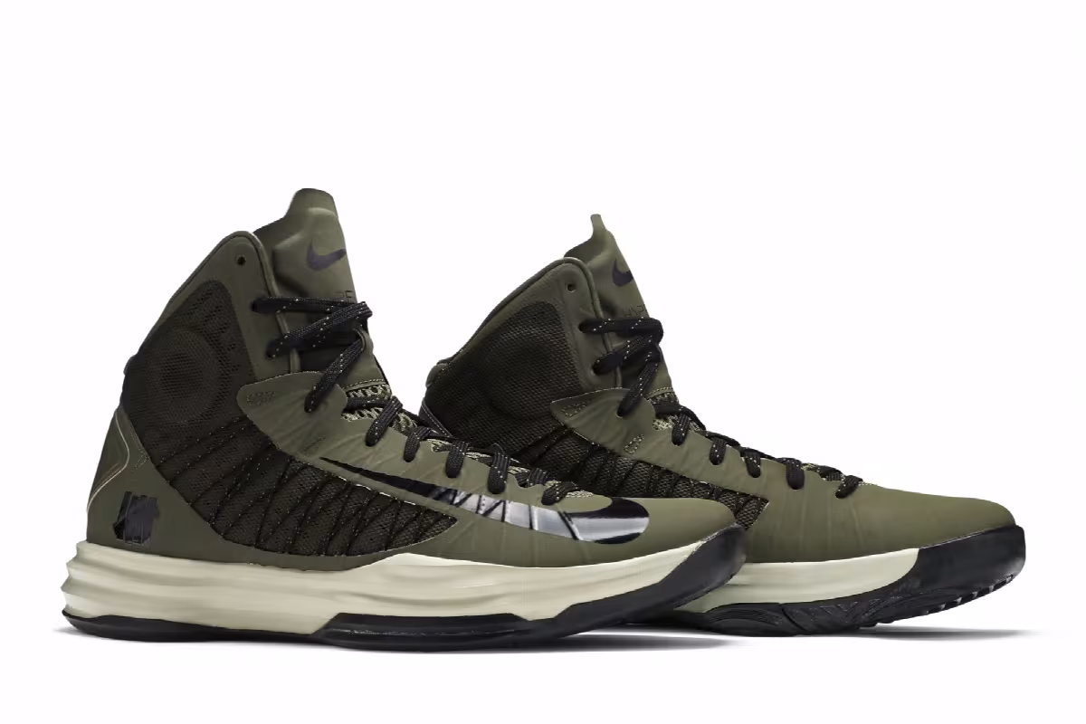 Undefeated x Nike Hyperdunk SP Olive, view 9