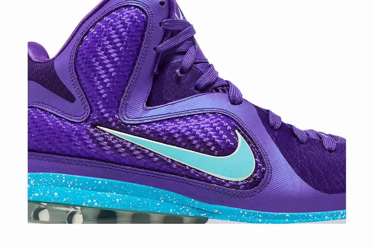 Nike LeBron 9 Summit Lake Hornets, view 3