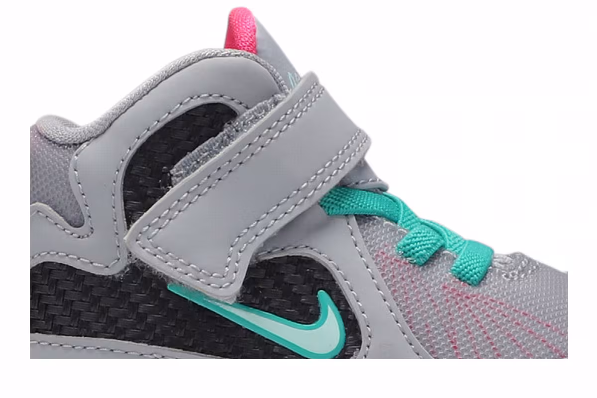 Nike LeBron 9 TD South Beach, view 3