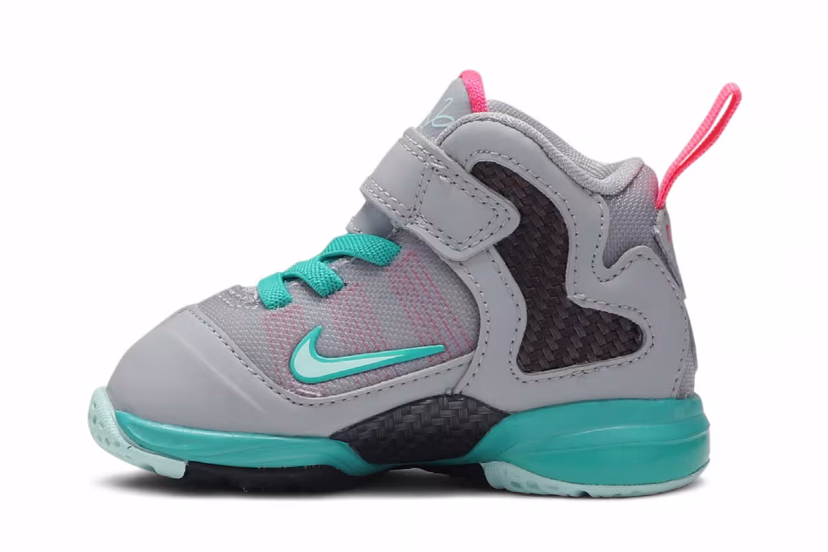 Nike LeBron 9 TD South Beach, view 4
