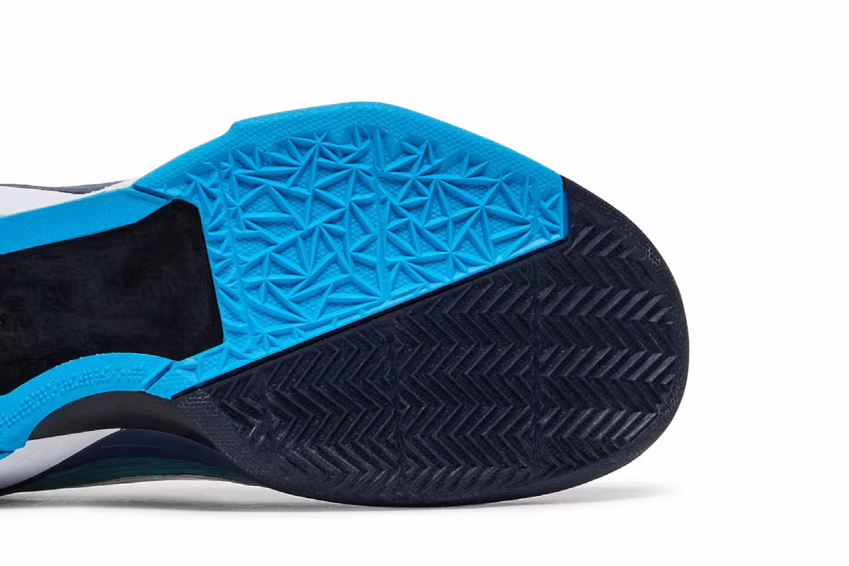 Nike Zoom Kobe 7 System Shark, view 6