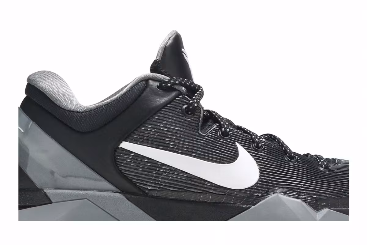 Nike Zoom Kobe 7 XDR Black Wolf Grey, view 3
