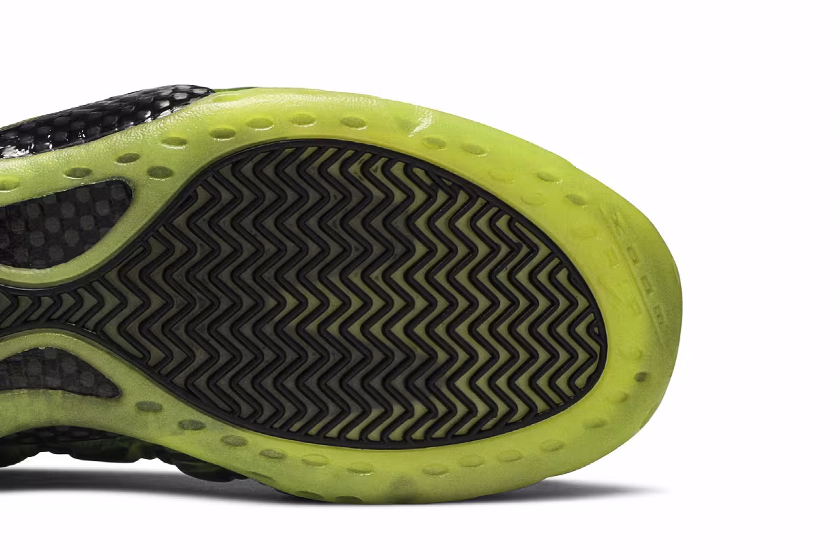 Nike Air Foamposite One Paranorman, view 6