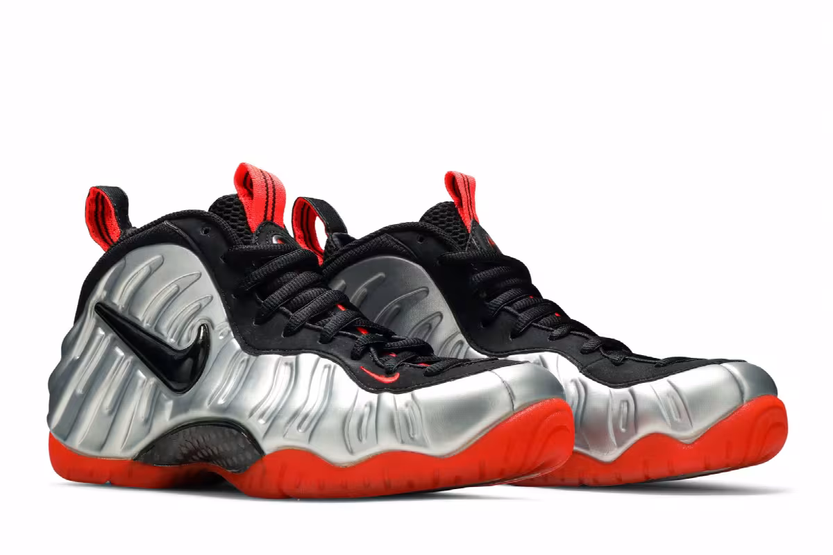 Nike Air Foamposite Pro Crimson, view 9