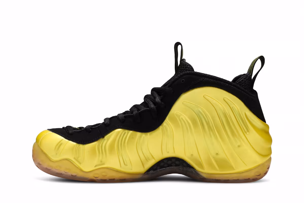 Nike Air Foamposite One Electrolime, view 4