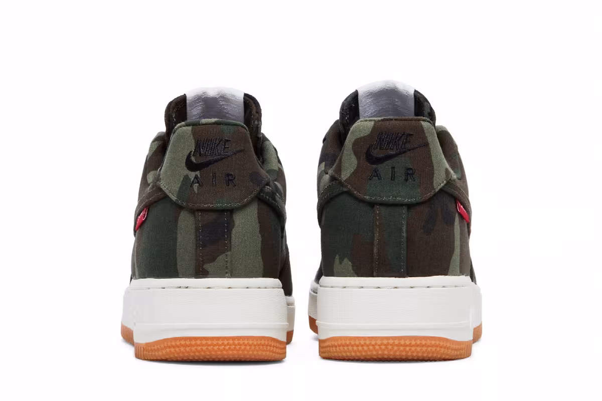Supreme x Nike Air Force 1 Low Premium Camo, view 7