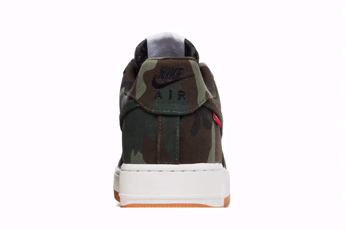 Supreme x Nike Air Force 1 Low Premium Camo, view 8