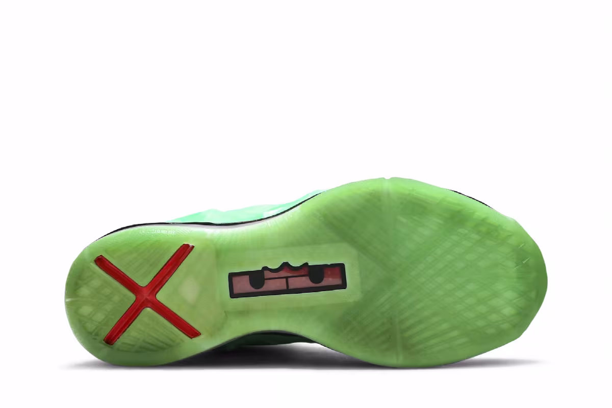 Nike LeBron 10 Cutting Jade, view 5