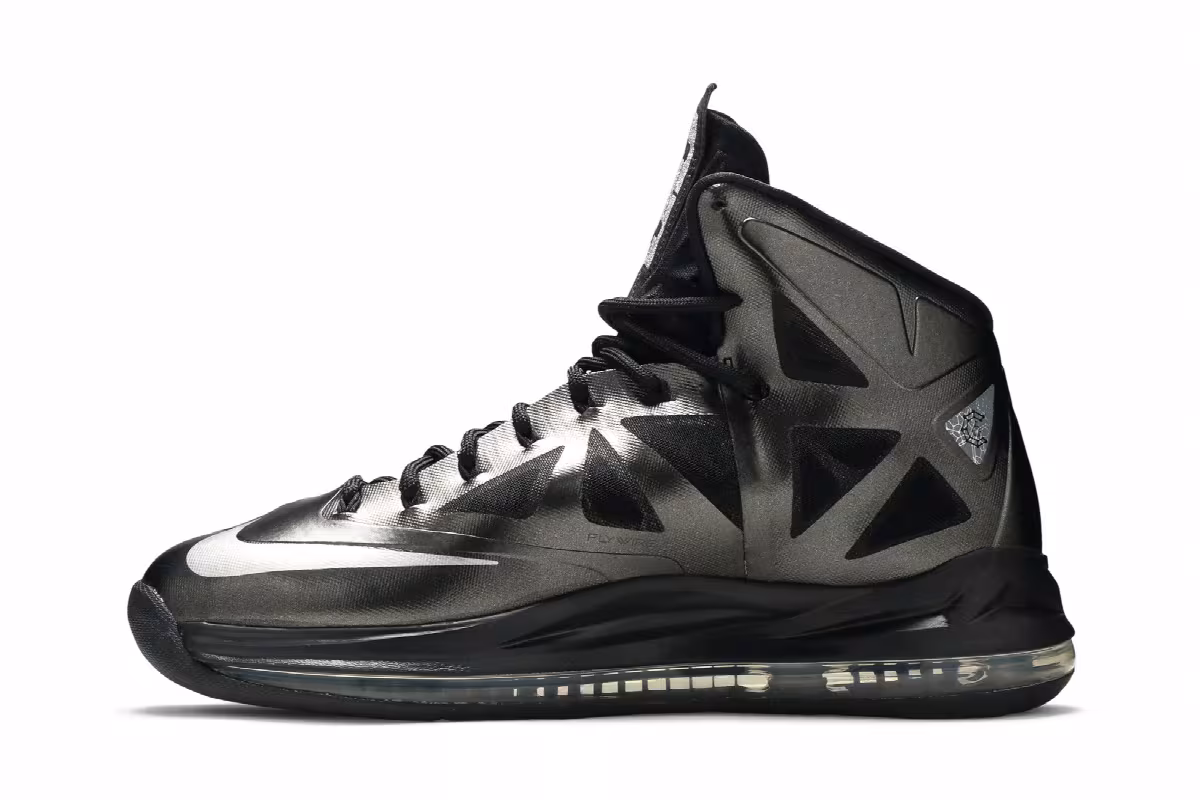 Nike LeBron 10 Carbon, view 4