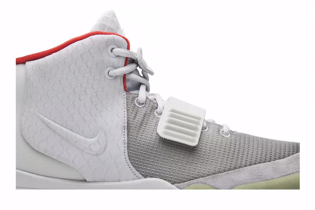 Nike Air Yeezy 2 NRG Pure Platinum, view 3