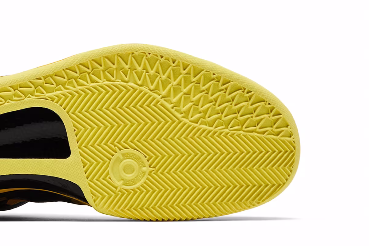 Nike Kobe 8 Sulfur Electric, view 6