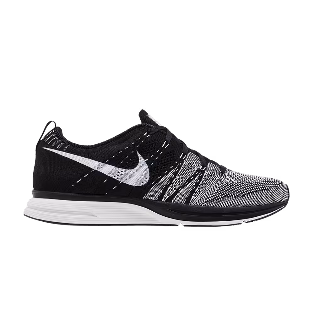 Nike Flyknit Trainer+ Black White