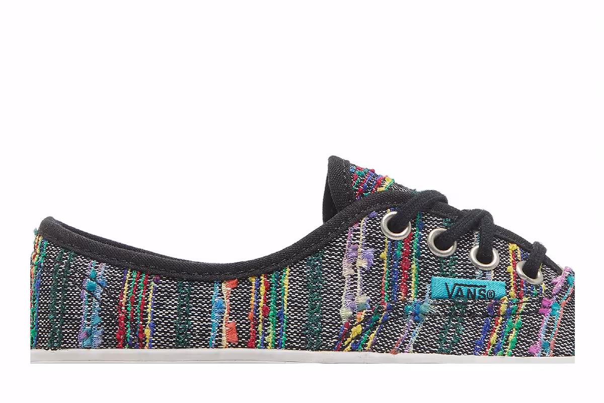 Vans Authentic Slim Little Kids Black, view 3