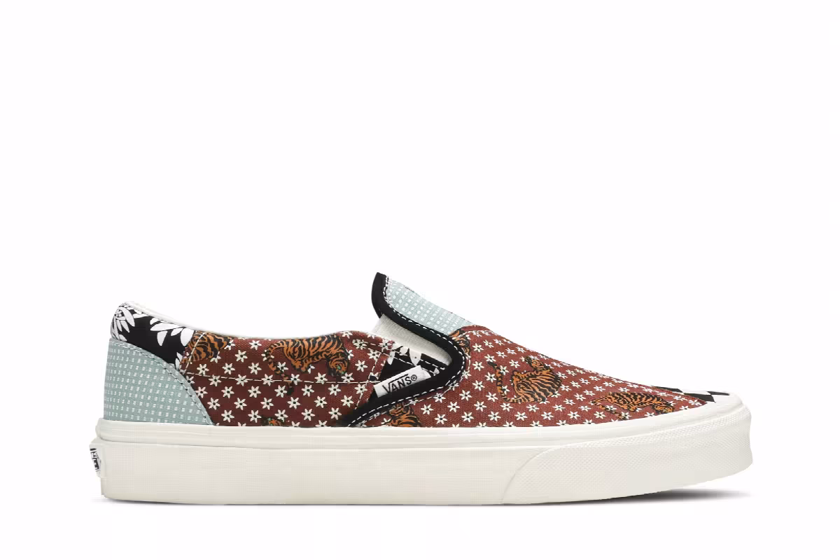 Vans Classic Slip-On Tiger Patchwork, view 2