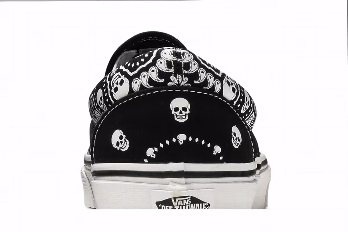 Vans Classic Slip-On Bandana - Black, view 8