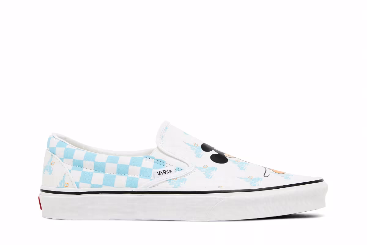 Disney x Vans Classic Slip-On 50th Anniversary - Mickey Mouse, view 2