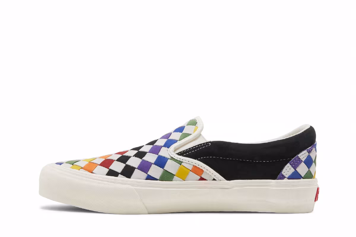 Vans Classic Slip-On VLT LX Pride, view 4