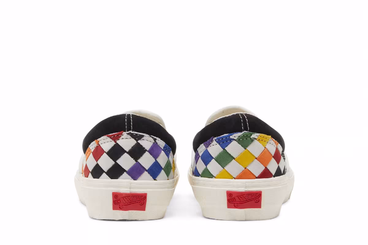 Vans Classic Slip-On VLT LX Pride, view 7