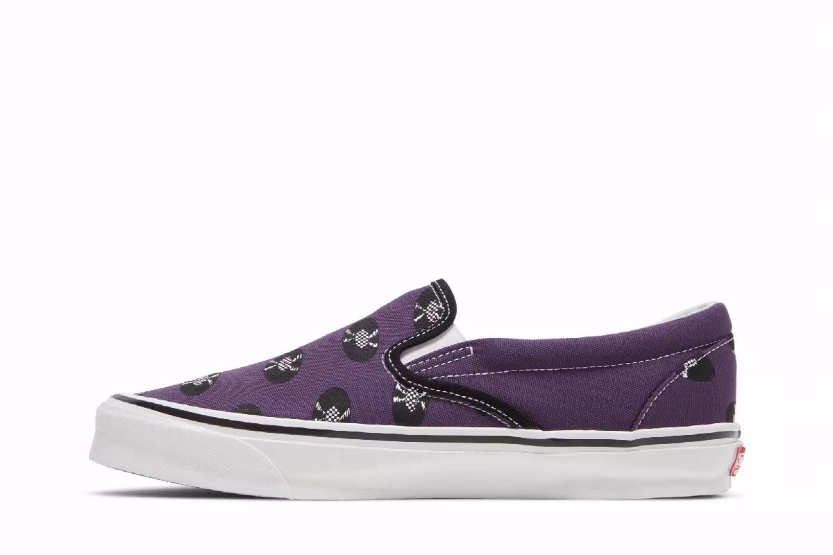 Wacko Maria x Vans OG Classic Slip-On Purple Records, view 4