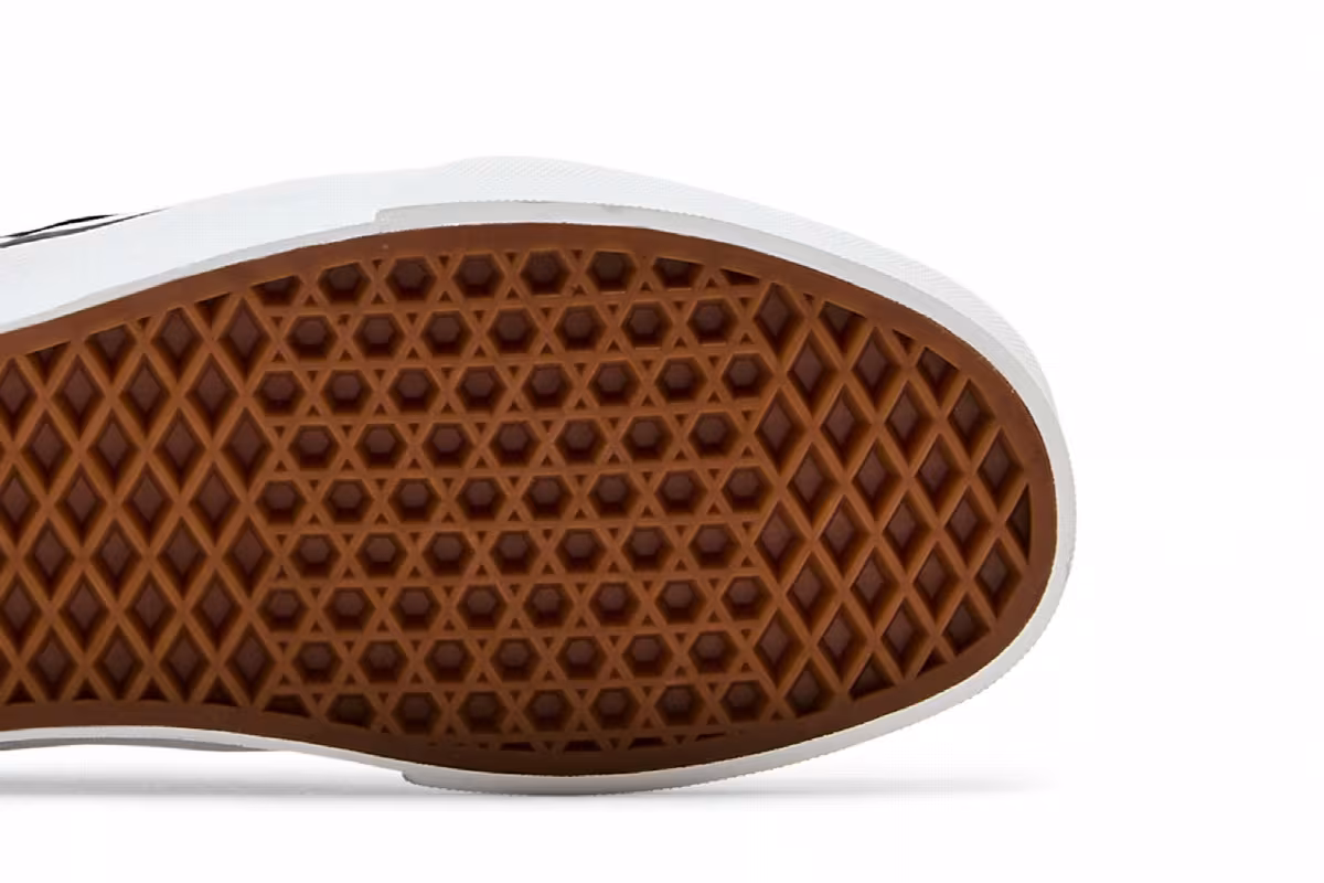 Vans Classic Slip-On Cherries Black, view 6