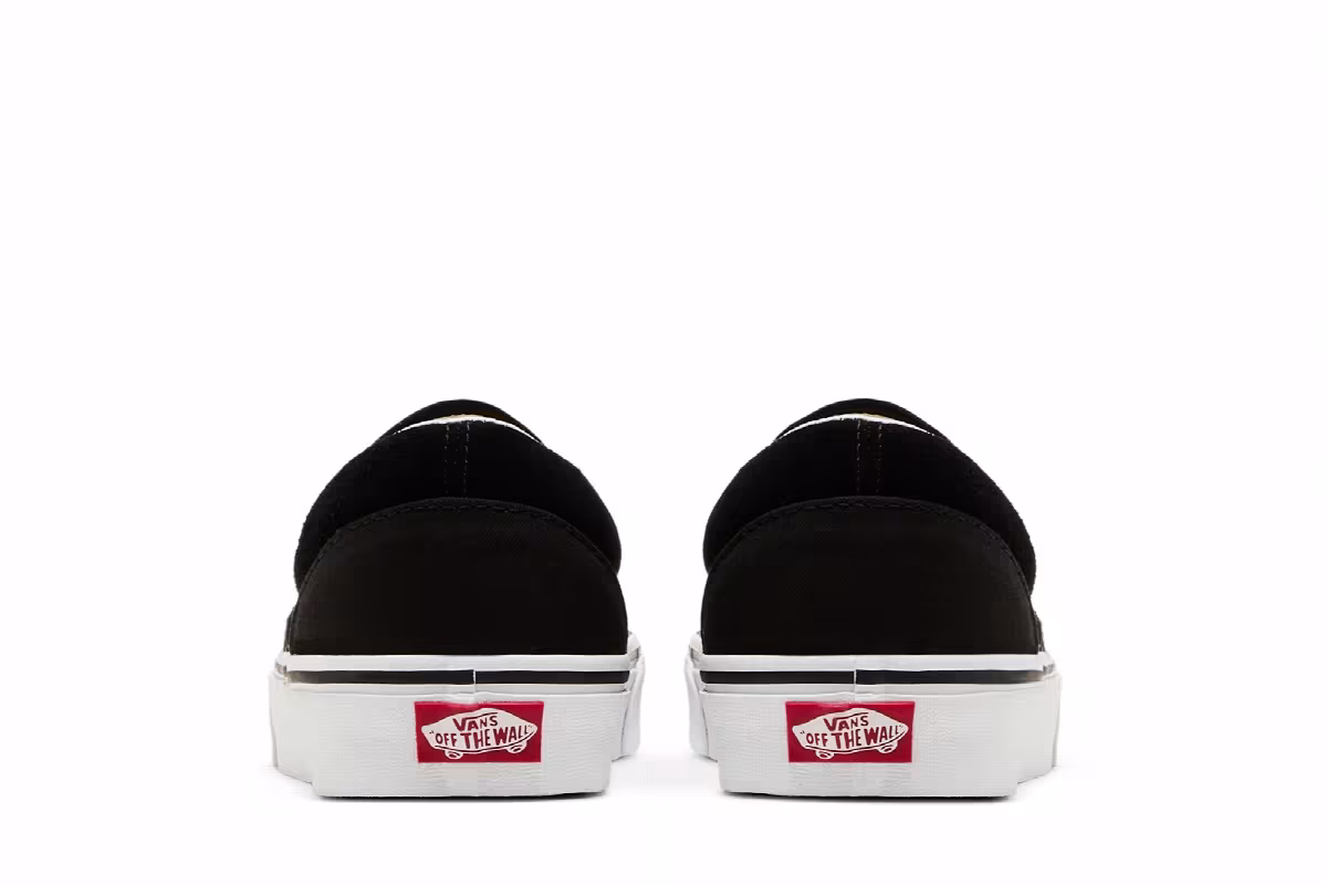 Vans Classic Slip-On Cherries Black, view 7
