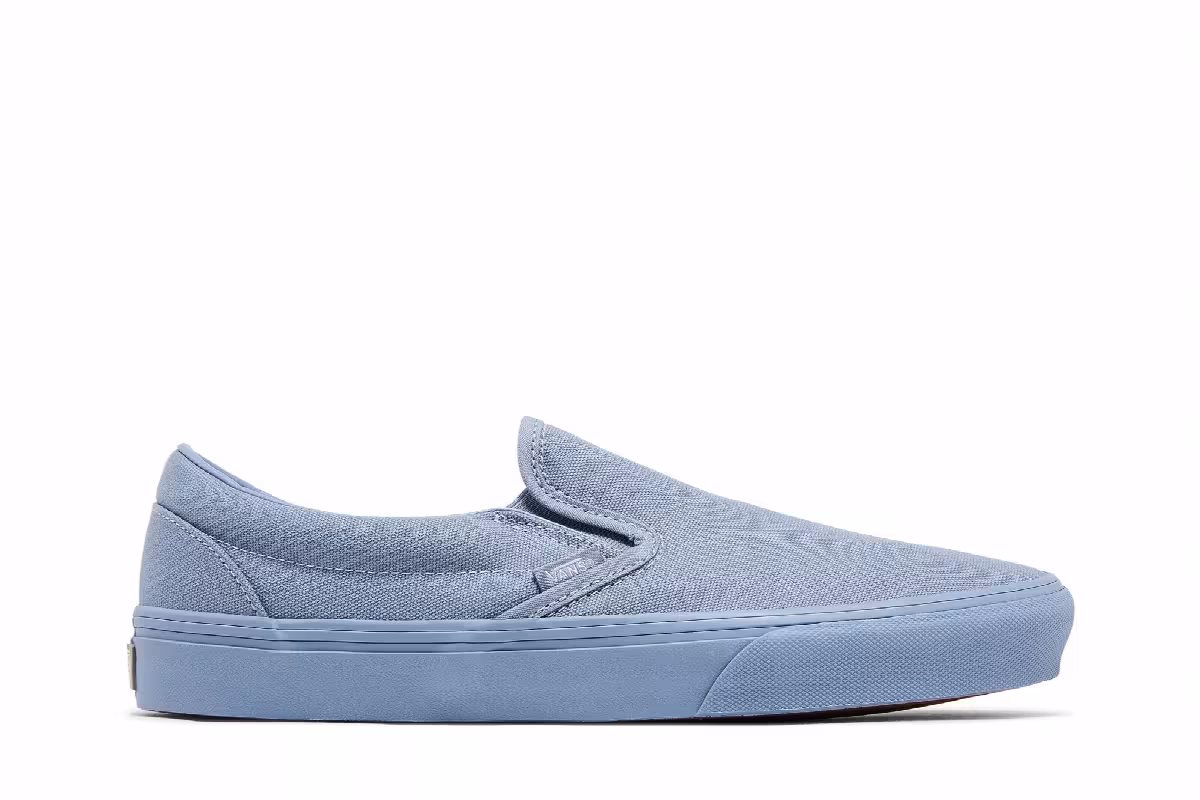 Vans Classic Slip-On Pastel Mono - Dusty Blue, view 2
