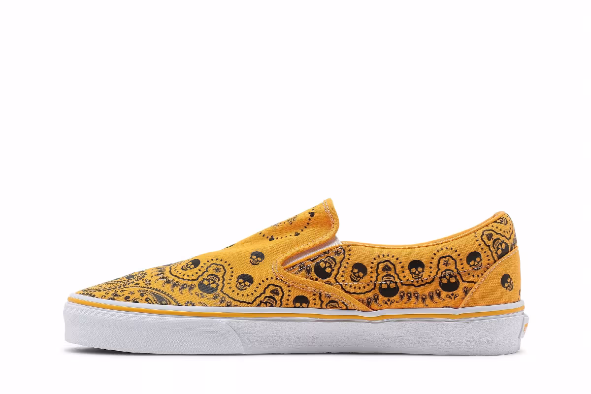 Vans Classic Slip-On Bandana - Saffron, view 4