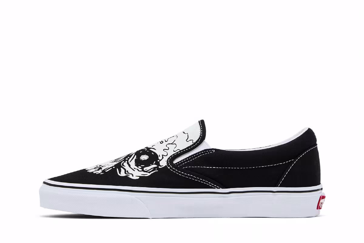 Vans Classic Slip-On TM Glow Skull, view 4