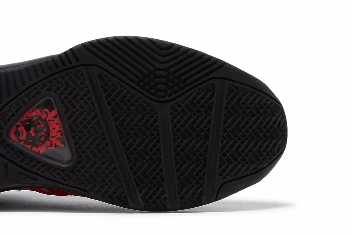 Nike LeBron 8 V/2 Low Solar Red, view 6