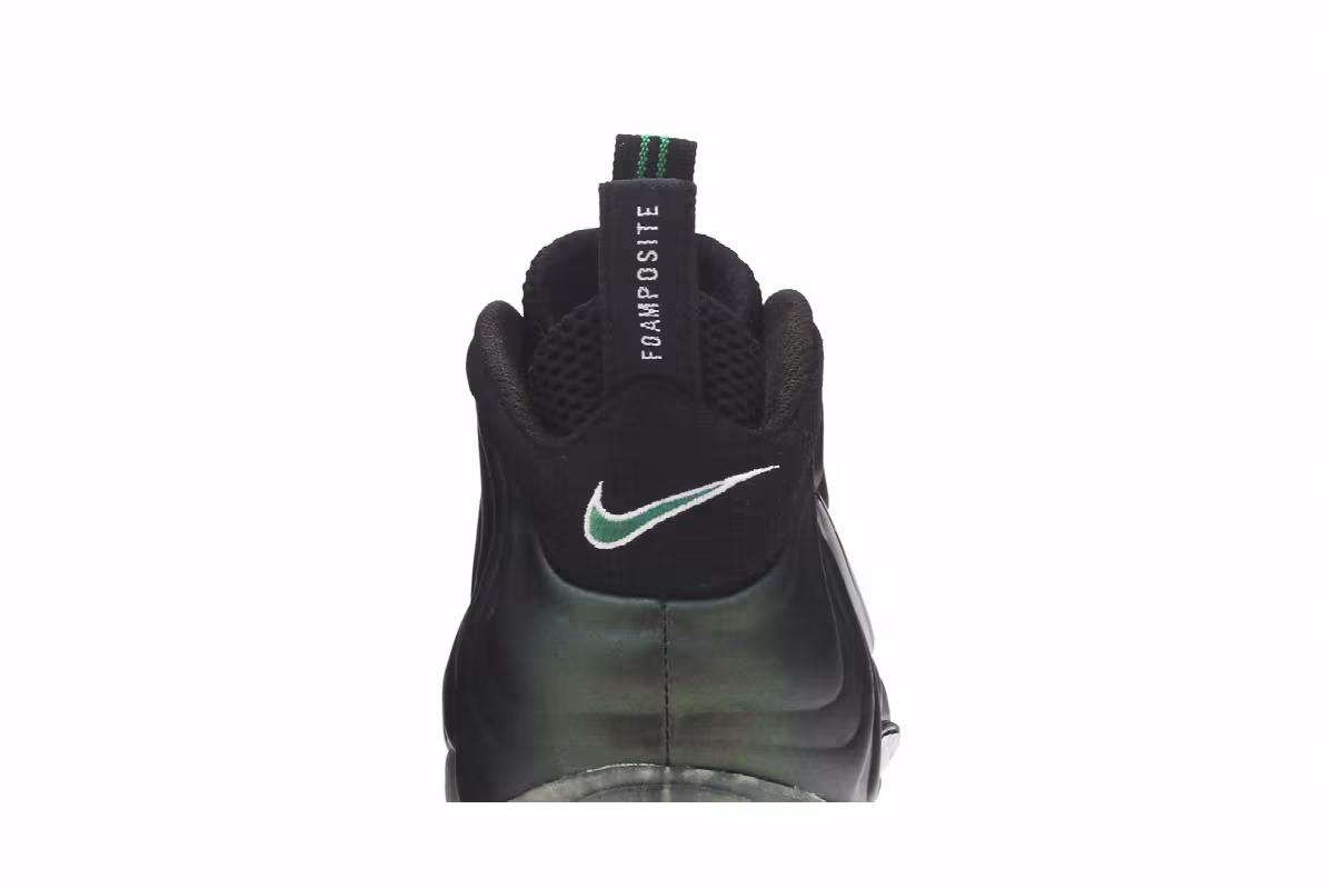 Nike Air Foamposite Pro Pine Green, view 8