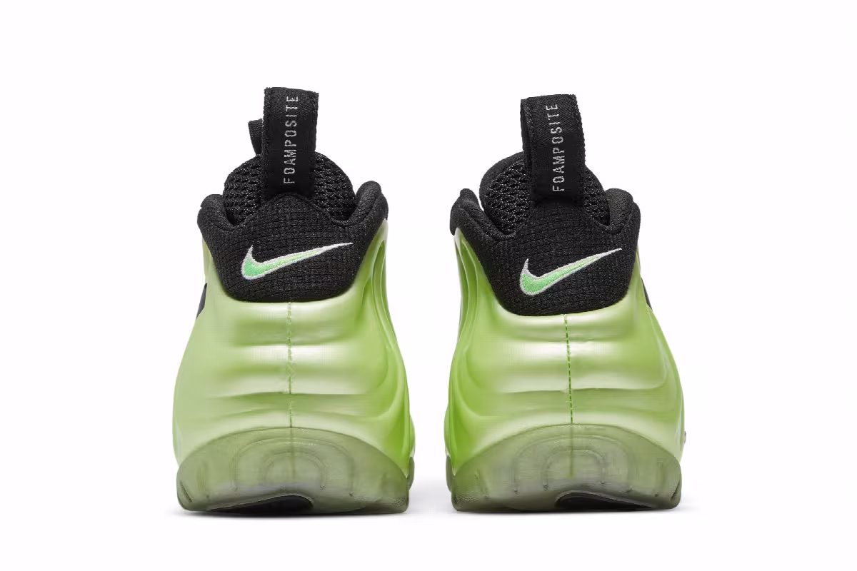 Nike Air Foamposite Pro Electric Green, view 7