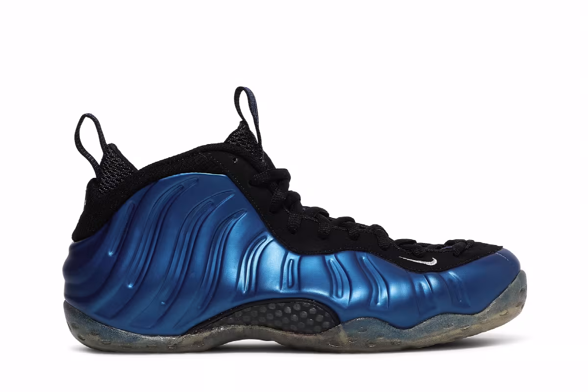 Nike Air Foamposite One Royal 2011, view 2