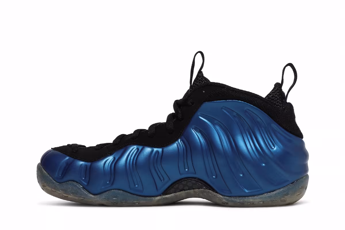 Nike Air Foamposite One Royal 2011, view 4