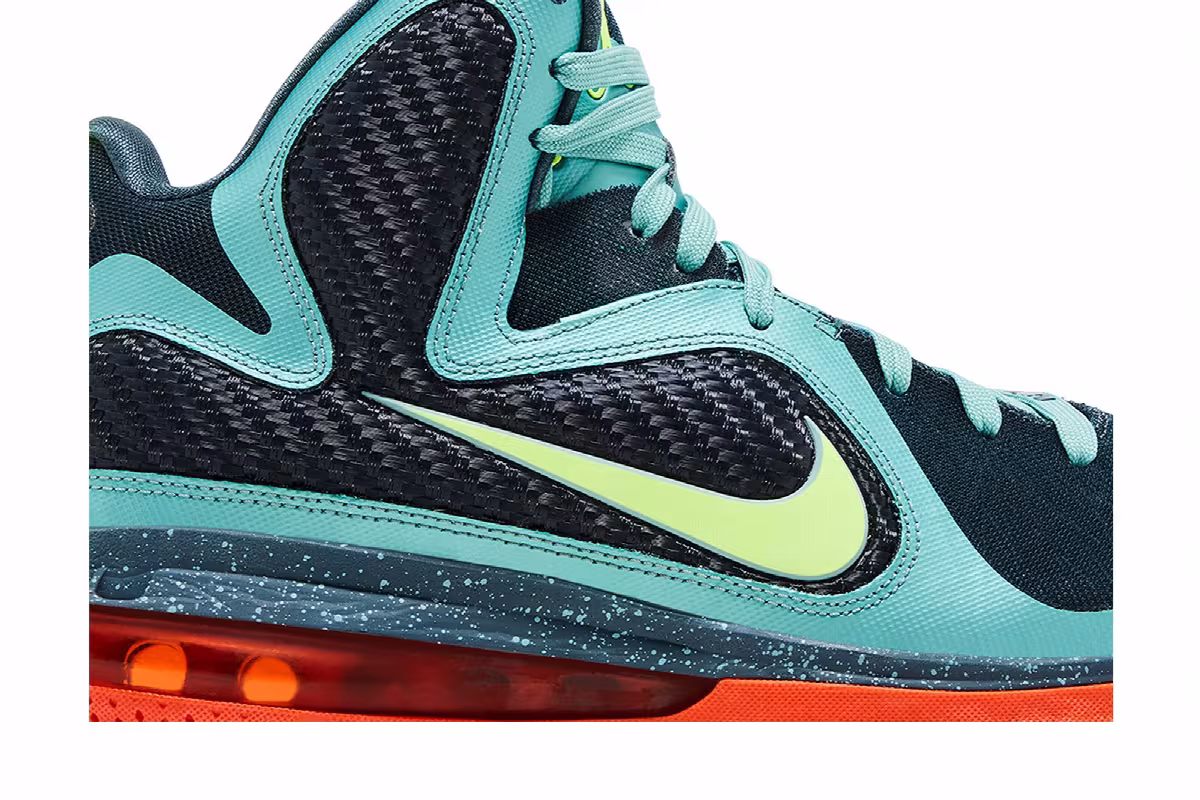 Nike LeBron 9 Cannon, view 3