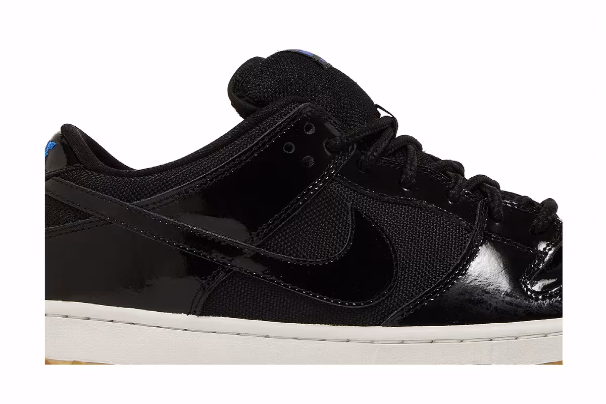 Nike Dunk Low Pro SB Space Jam, view 3