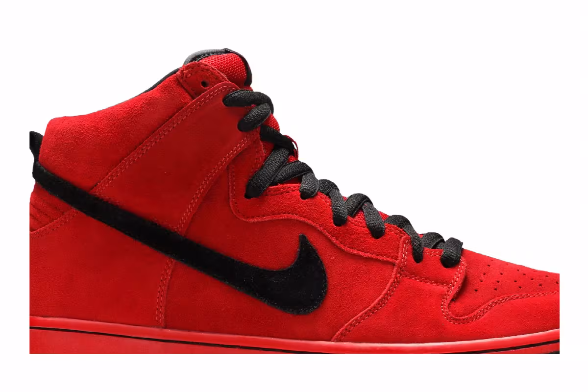 Nike Dunk High Pro SB Sport Red, view 3