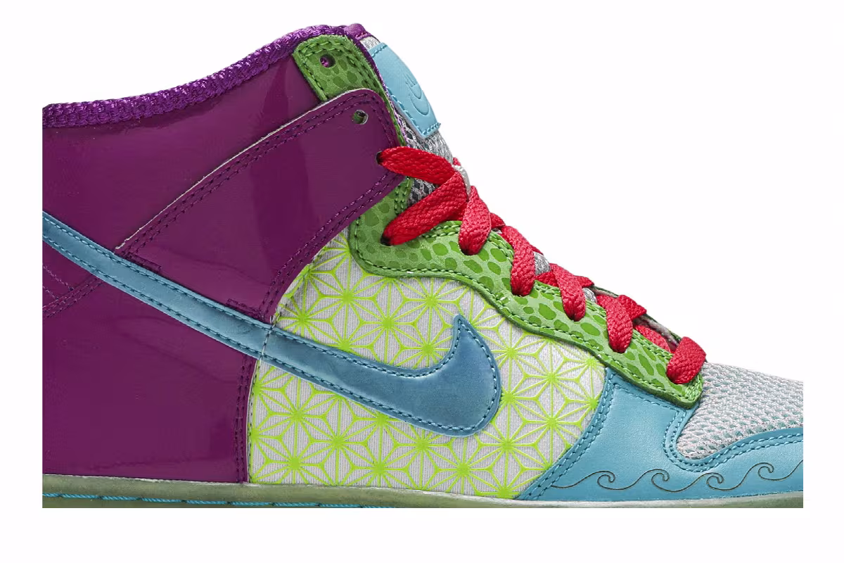 Nike Women's Dunk High Skinny Doernbecher, view 3