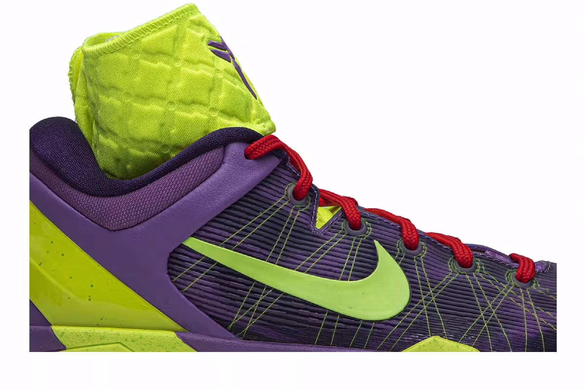 Nike Zoom Kobe 7 Supreme christmas, view 3